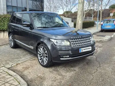 Usado Land Rover Range Rover Autobiography 258 CV (189 kW) 2017 Gris / plata SUV