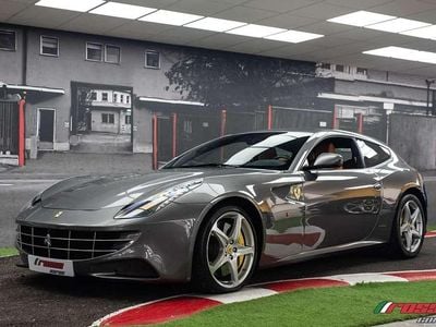 Usado Ferrari FF 661 CV (486 kW) 2012 Gris Familiar