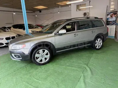 Usado Volvo XC70 Summum 185 CV (136 kW) 2008 Gris / plata Familiar