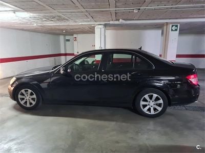 Usado Mercedes C220 170 CV (125 kW) 2009 Negro Berlina