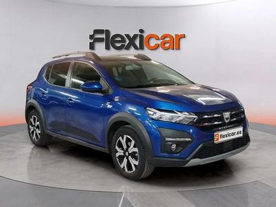 Usado Dacia Sandero Comfort 101 CV (74 kW) 2022 Azul Berlina