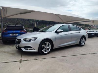 Gris / plata Usado 2017 Opel Insignia Business Berlina | 11.900 € (Precio justo)