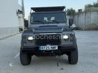Usado Land Rover Defender SE 122 CV (89 kW) 2009 Gris / plata Familiar