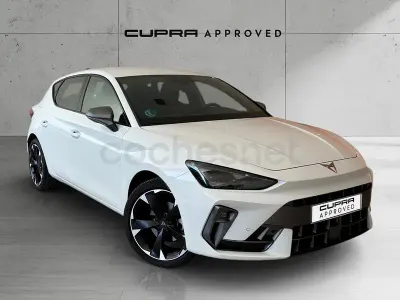 Usado Cupra Leon 150 CV (110 kW) 2024 Blanco Berlina