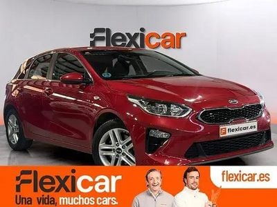 Käytetty Kia Ceed 120 HP (88 kW) 2021 Punainen Viistoperä