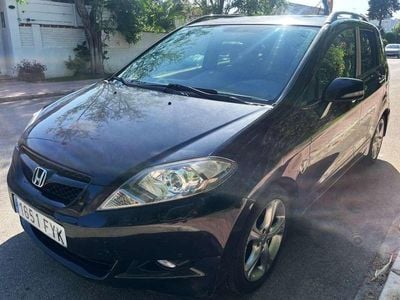 Honda FR-V