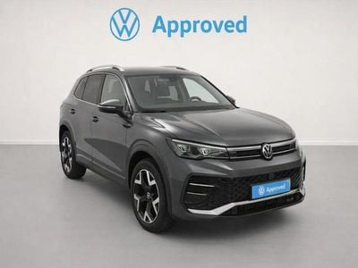 Usado VW Tiguan R-line 150 CV (110 kW) 2024 Gris SUV