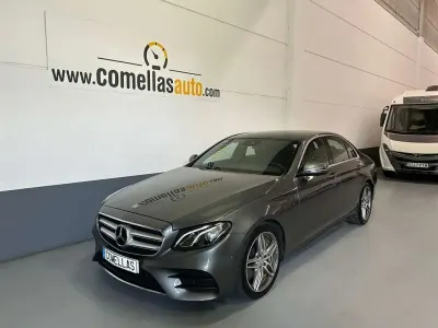 Usado Mercedes E350 257 HP (189 kW) 2017 Cinzento Sedan