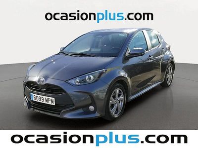 Gris Usado 2024 Toyota Yaris Active | 16.682 € (Buen precio)