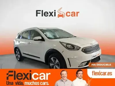 Usado Kia Niro 141 CV (103 kW) 2019 Blanco SUV