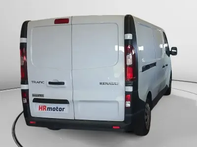 Usado Renault Trafic 120 CV (88 kW) 2020 Blanco Monovolumen