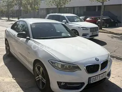 Usado BMW 218 Sport Line 143 CV (105 kW) 2014 Blanco Coupe
