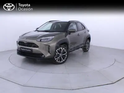 Usado Toyota Yaris Cross Style 130 CV (95 kW) 2025 Marrón SUV