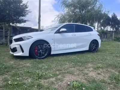 Usado BMW 118 Comfort Edition 150 CV (110 kW) 2023 Blanco Berlina