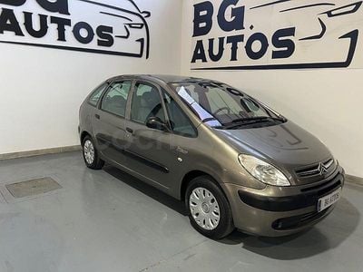 Usado Citroën Xsara Picasso 92 CV (67 kW) 2009 Marrón Monovolumen
