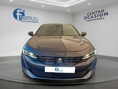 Usado Peugeot 508 SW Active 181 CV (133 kW) 2019 Gris / plata Familiar