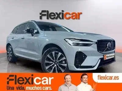 Usado Volvo XC60 Ultimate 197 CV (144 kW) 2024 Gris SUV