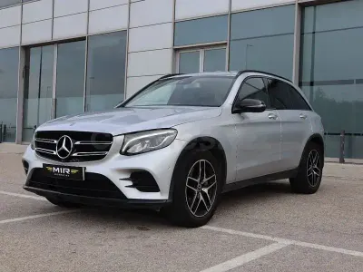 Usado Mercedes GLC250 211 CV (155 kW) 2018 Gris / plata SUV