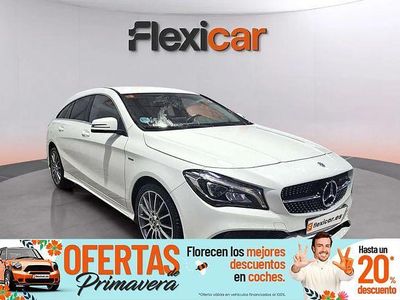 Usado Mercedes CLA200 Shooting Brake 150 CV (110 kW) 2019 Blanco Familiar