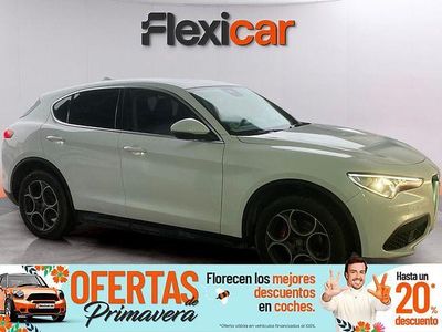 Usado Alfa Romeo Stelvio Executive 280 CV (205 kW) 2017 Blanco SUV