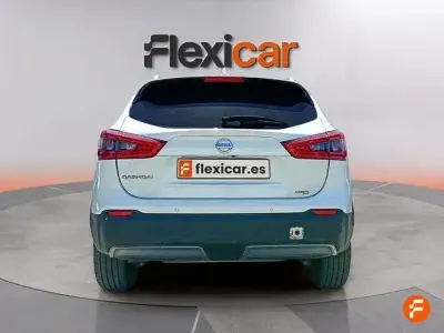 Usado Nissan Qashqai Acenta 110 CV (80 kW) 2018 Blanco SUV