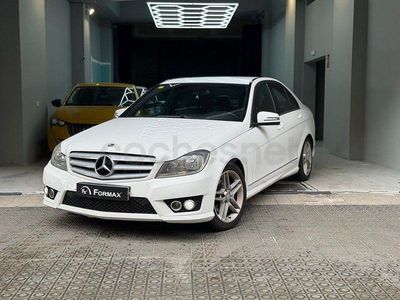 Usado Mercedes C200 Avantgarde 136 CV (100 kW) 2013 Blanco Berlina