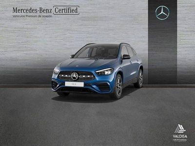 Usado Mercedes GLA200 AMG line 150 CV (110 kW) 2025 Azul espectra SUV