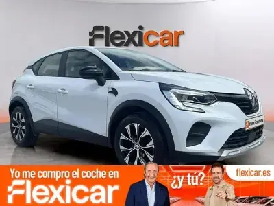 Usado Renault Captur Equilibre 100 CV (73 kW) 2023 Blanco SUV