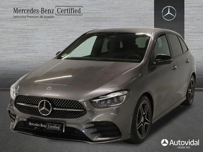 Gris Usado 2023 Mercedes B200 AMG line Monovolumen | 41.500 €