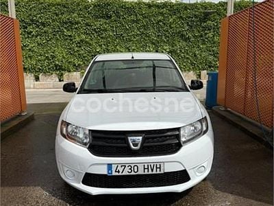 Käytetty Dacia Sandero Ambiance 75 HP (55 kW) 2014 Valkoinen Sedan