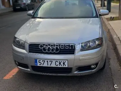 Usado Audi A3 Ambition 140 CV (102 kW) 2003 Gris / plata Utilitario