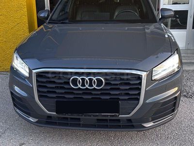 Usado Audi Q2 150 CV (110 kW) 2020 Gris / plata SUV