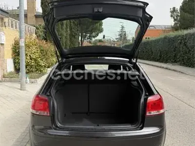Usado Audi A3 Ambition 140 CV (102 kW) 2007 Gris / plata Utilitario