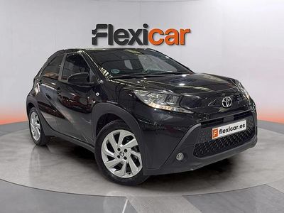 Usado Toyota Aygo X 72 CV (52 kW) 2024 Negro SUV