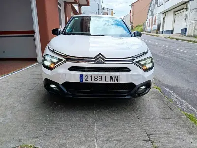 Usado Citroën C4 Feel 130 CV (95 kW) 2022 Blanco Berlina