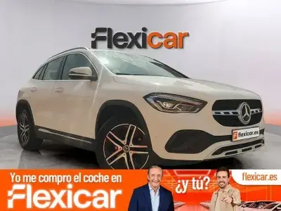 Usado Mercedes GLA200 150 CV (110 kW) 2021 Blanco SUV