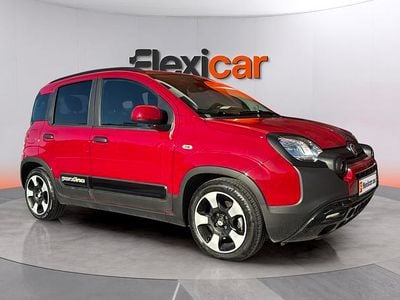 Usado Fiat Panda 71 CV (52 kW) 2024 Rojo Utilitario