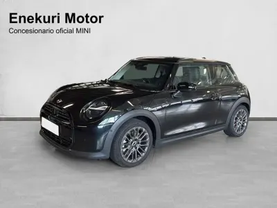 Usado Mini Cooper Essential 156 CV (114 kW) 2024 Negro Utilitario