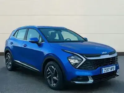 Käytetty Kia Sportage 150 HP (110 kW) 2024 Sininen Katumaasturi
