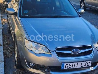 Usado Subaru Legacy 165 CV (121 kW) 2007 Gris / plata Familiar
