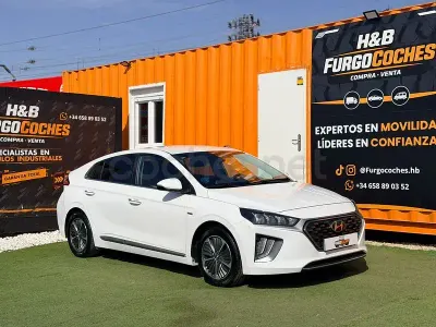 Usado Hyundai Ioniq 141 CV (103 kW) 2020 Blanco Utilitario