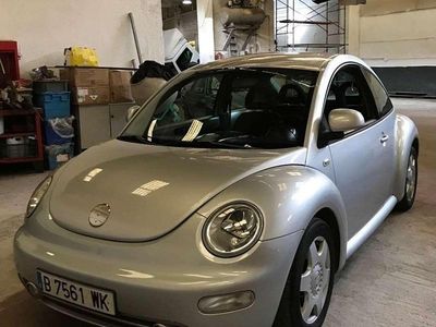 Plateado Usado 2000 VW Beetle Utilitario | 5000 € (Un poco caro)