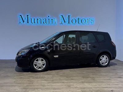 Negro Usado 2006 Renault Grand Scénic II Dynamique Monovolumen | 3490 € (Precio justo)