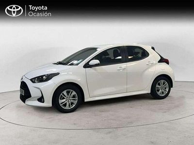 Blanco Usado 2024 Toyota Yaris Edition Berlina | 17.999 €