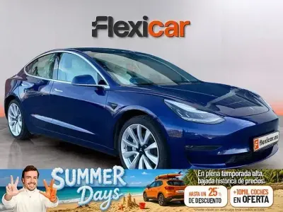 Usado Tesla Model 3 RWD 239 kW (325 CV) 2019 Azul Berlina