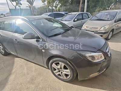 Gris / plata Usado 2010 Opel Insignia Cosmo Familiar | 4800 € (Precio justo)