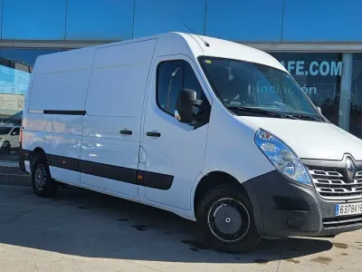 Usado Renault Master 130 CV (95 kW) 2019 Blanco Berlina