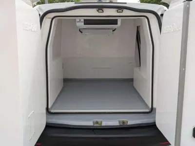 Usado VW Caddy 102 CV (75 kW) 2021 Blanco Monovolumen