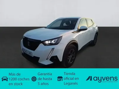 Usado Peugeot 2008 Active 110 CV (80 kW) 2021 Blanco SUV