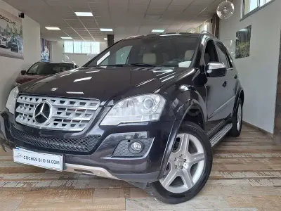 Usado Mercedes ML320 224 CV (164 kW) 2009 Negro SUV